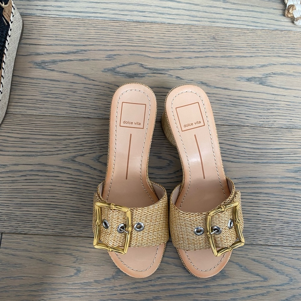 Dolce Vita Lucey Heels - Warm Natural Raffia